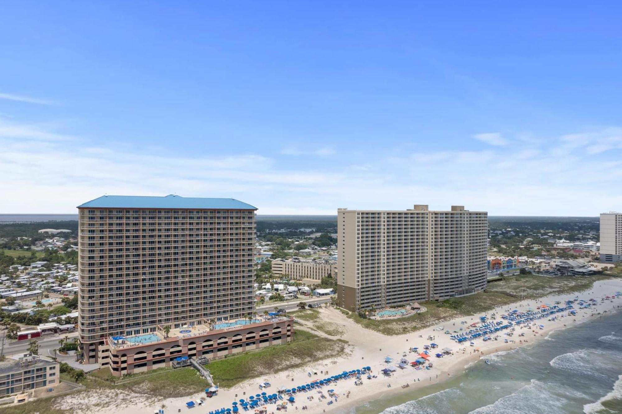 Holiday home Oceanfront W Pool Pier Park Access Front Retreat By Avantstay Panama City Beach