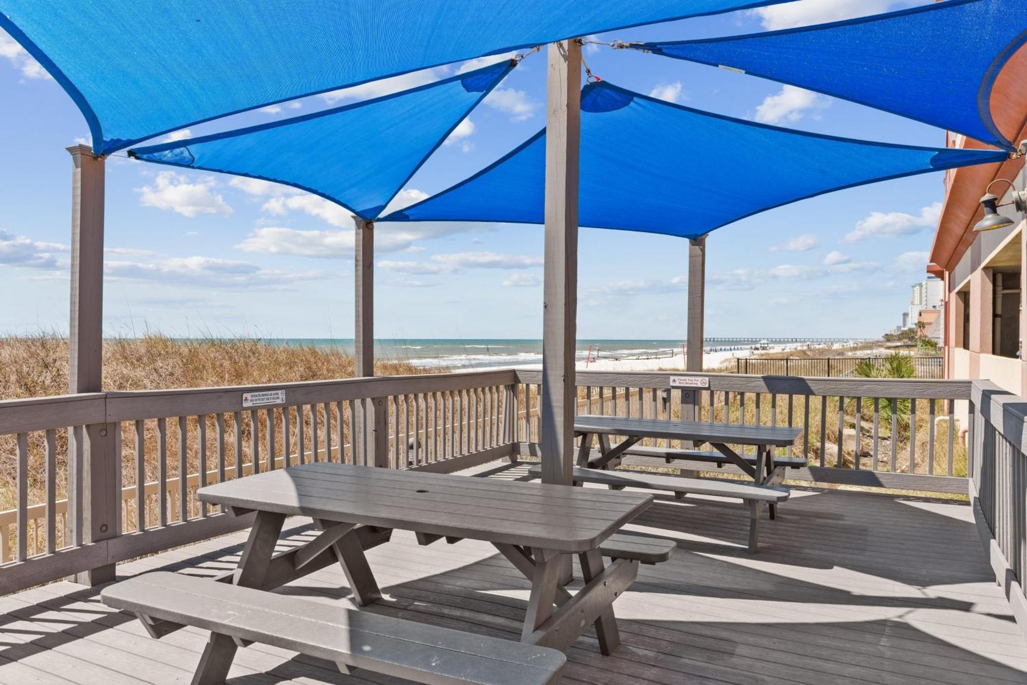 Oceanfront W Pool Pier Park Access Front Retreat By Avantstay Panama City Beach